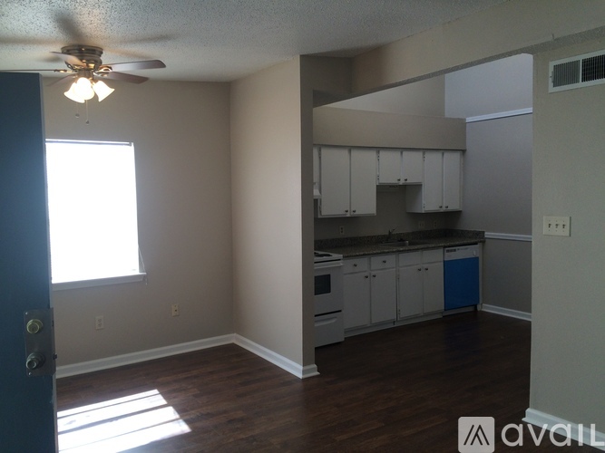 2224 Pasadena Ave 1 Apartment for Rent - Photo gallery 2