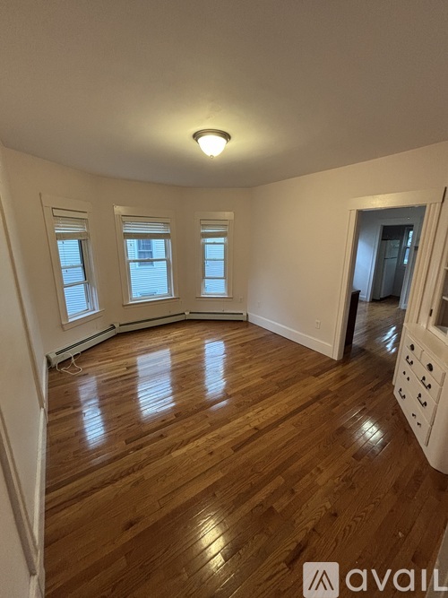 11 Endicott Ave 3 Beds Condo for Rent - Photo gallery 1