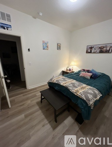 5402 Rue Girard 3 Beds Apartment for Rent