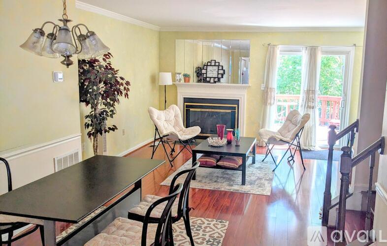 2125 Dominion Heights Court 4 Beds Single Family Home for Rent - Photo gallery 2