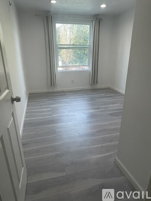 316 Juanita Avenue 1 Single Family Home for Rent - Photo gallery 3