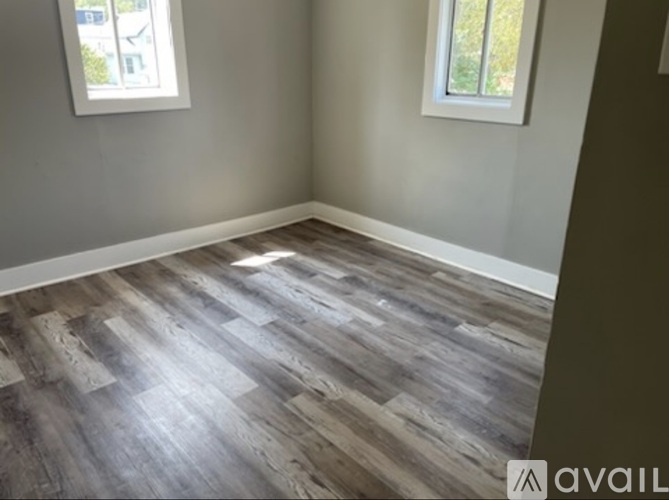 805 Poplar St 1 Single Family Home for Rent - Photo gallery 4