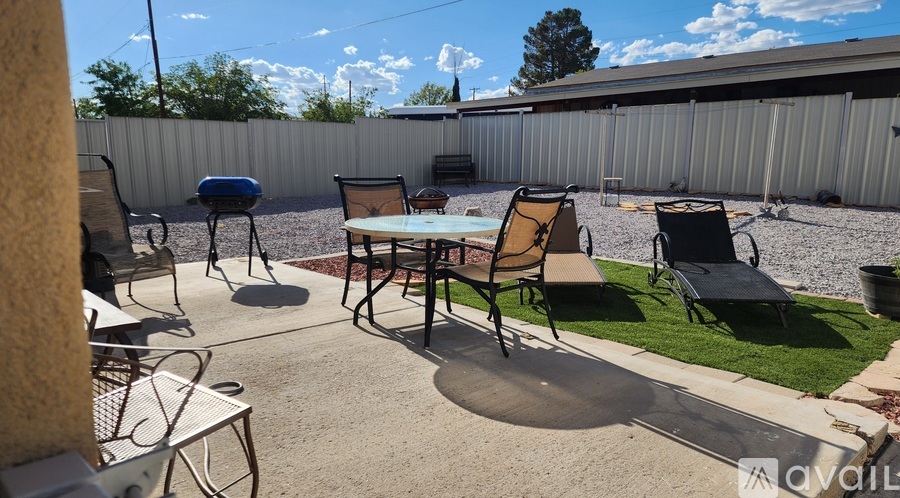 1910 San Juan Avenue 3 Beds Single Family Home for Rent - Photo gallery 4
