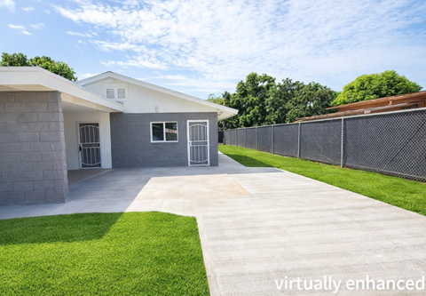 84-1035 Lahaina Street 3 Beds Apartment for Rent