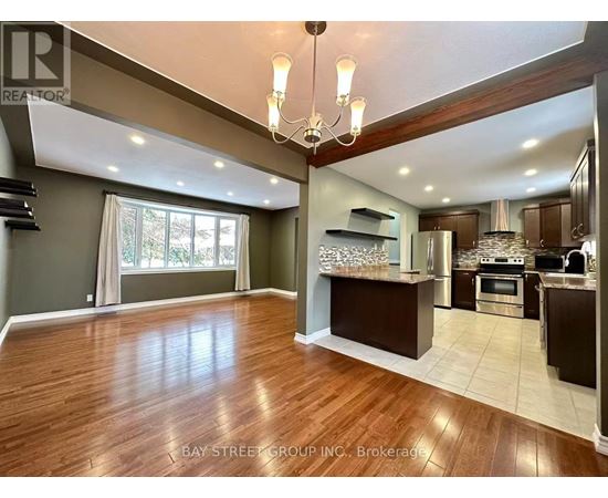 49 HOWLAND DRIVE 3 Beds House for Rent - Photo gallery 2