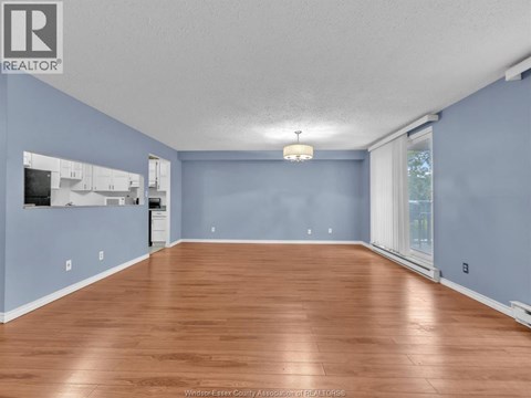 3936 WYANDOTTE STREET East Unit# 206 1 Apartment for Rent