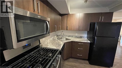 4 OTTAWA Street N Unit# 2 1 Apartment for Rent