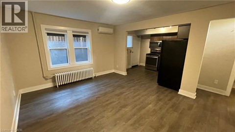 4 OTTAWA Street N Unit# 2 1 Apartment for Rent