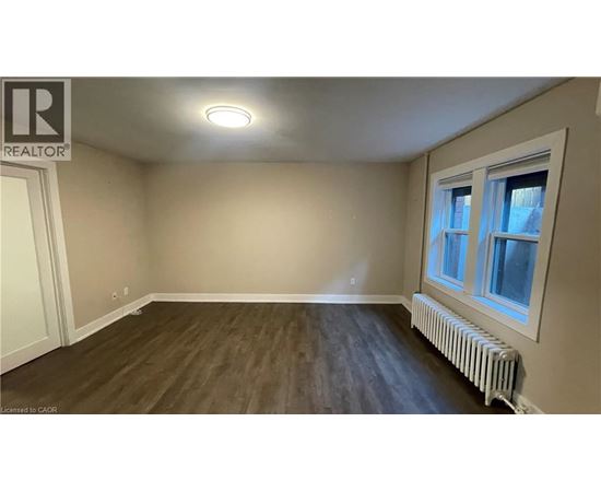 4 OTTAWA Street N Unit# 2 1 Apartment, Home for Rent - Photo gallery 5