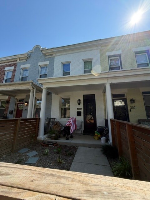 259 14Th Place NE 2 Beds Apartment for Rent