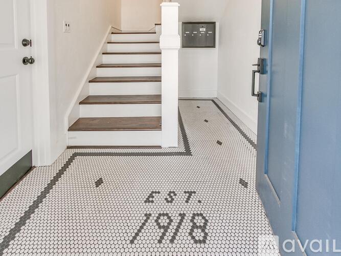 2409 North Robinson Avenue 1 Apartment for Rent - Photo gallery 3