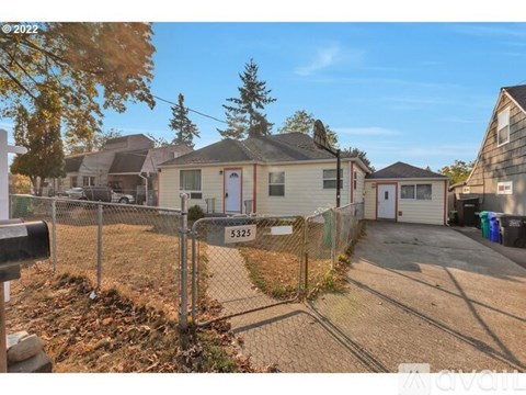 5325 NE 74Th Ave 2 Beds Apartment for Rent