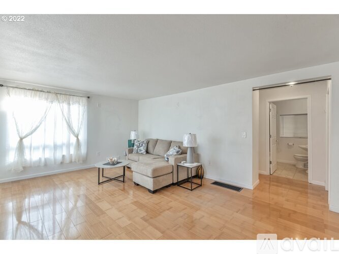 5325 NE 74th Ave 2 Beds Single Family Home for Rent - Photo gallery 5
