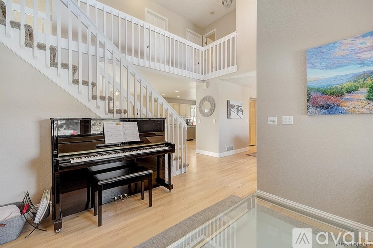 1714 Foxfield Drive 5 Beds Single Family Home for Rent - Photo gallery 2