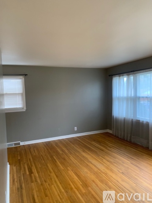 1094 Briarwood Drive 3 Beds Single Family Home for Rent - Photo gallery 3