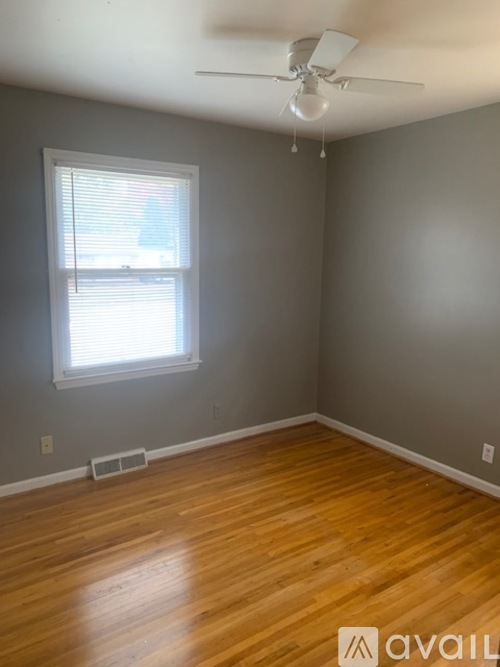1094 Briarwood Drive 3 Beds Single Family Home for Rent - Photo gallery 5