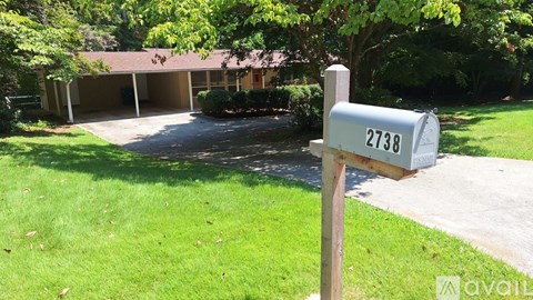 2738 Addison Drive 3 Beds Apartment for Rent