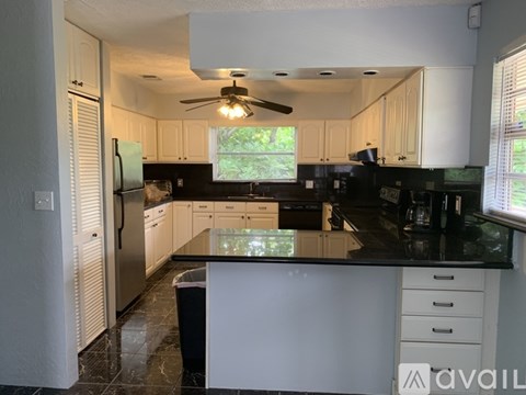 2450 Orlando Road 2 Beds Apartment for Rent