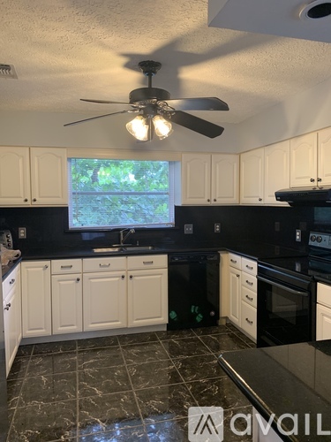 2450 Orlando Road 2 Beds Single Family Home for Rent - Photo gallery 2