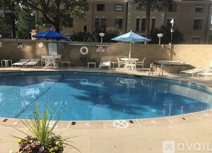 30 Woodland Street 1 Apartment for Rent - Photo gallery 4