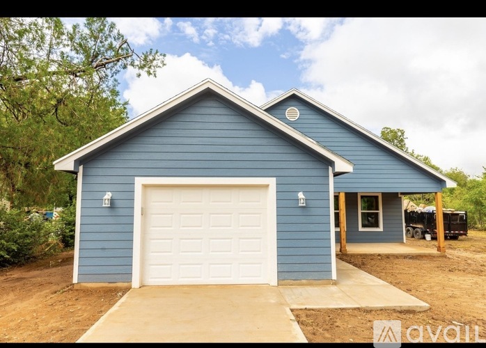 1242 Pecan Street 3 Beds Single Family Home for Rent - Photo gallery 1