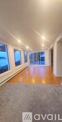 189 Shore Dr 2 Beds Apartment for Rent - Photo gallery 2