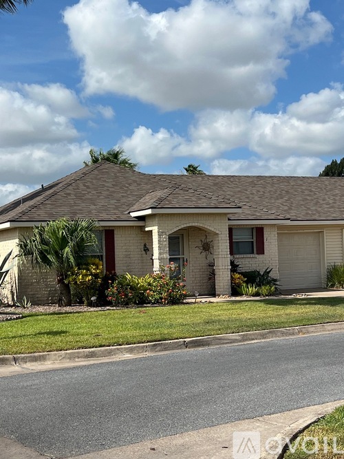 1 Doral Drive 2 Beds Townhouse for Rent - Photo gallery 5