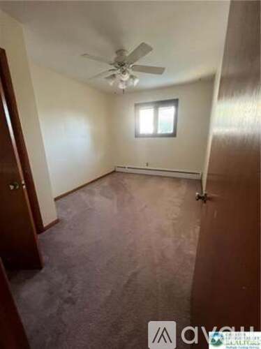 1634 Livingston Street 3 Beds Single Family Home for Rent - Photo gallery 5