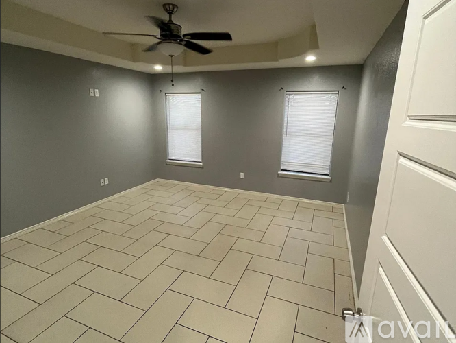 2893 Madrid Avenue 3 Beds Single Family Home for Rent - Photo gallery 4