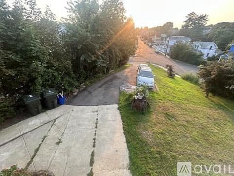 72 Willetts Avenue 2 Beds Apartment for Rent