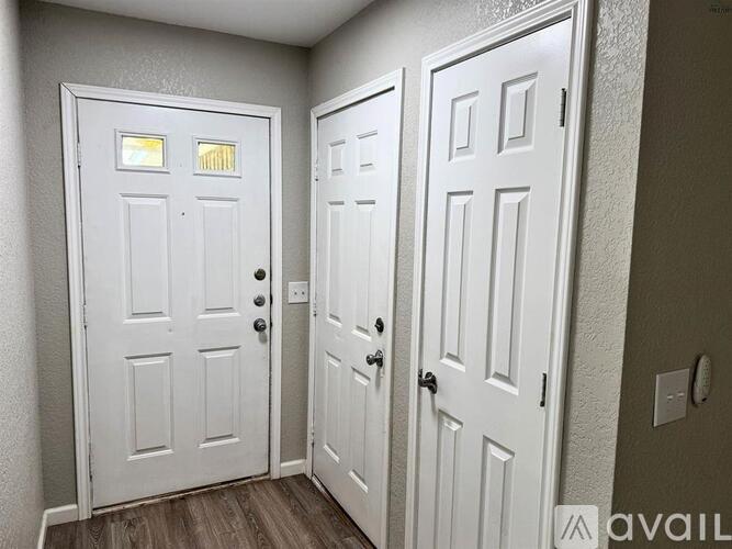 1112 Lisa Ln 3 Beds Single Family Home for Rent - Photo gallery 2