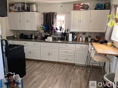 549 Grand Avenue 1 Apartment for Rent