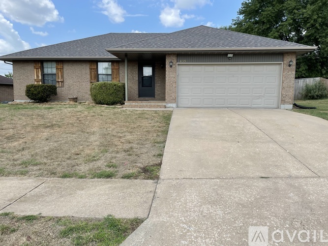 435 Cedarwood Ave 3 Beds Single Family Home for Rent - Photo gallery 1