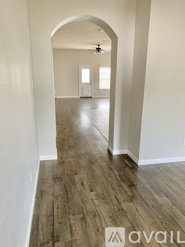 1513 Rainbow Parke Drive 3 Beds Single Family Home for Rent - Photo gallery 4