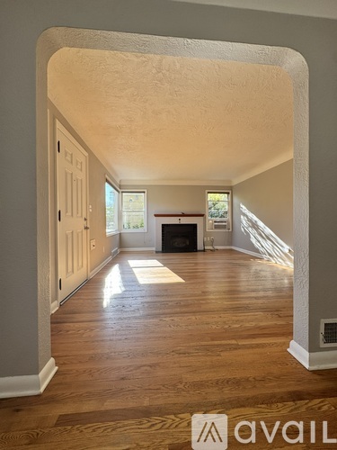5401 Southeast Tolman Street 2 Beds Single Family Home for Rent - Photo gallery 4