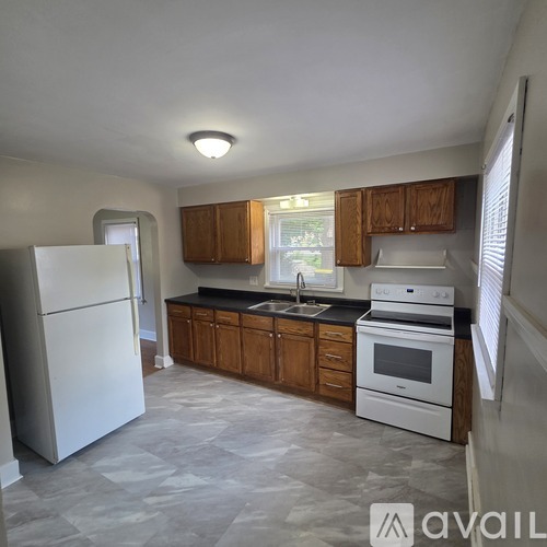 715 West College Avenue 3 Beds Single Family Home for Rent - Photo gallery 5