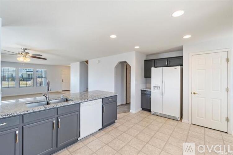1349 Scarlet Oak Dr 4 Beds Single Family Home for Rent - Photo gallery 5