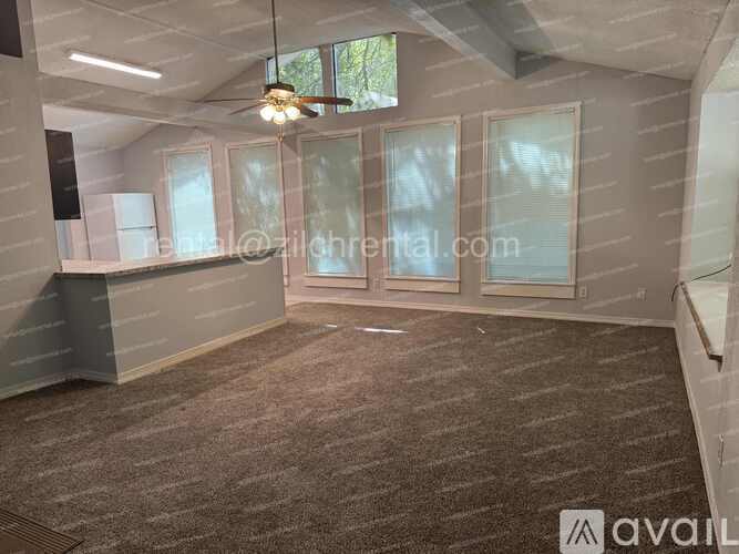25594 W Spruce St 3 Beds Single Family Home for Rent - Photo gallery 2