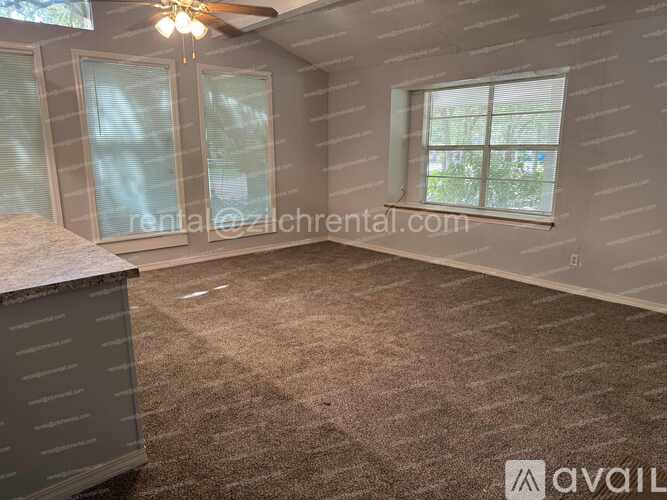 25594 W Spruce St 3 Beds Single Family Home for Rent - Photo gallery 3