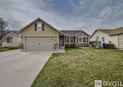 7463 Red Pine Road 5 Beds Apartment for Rent