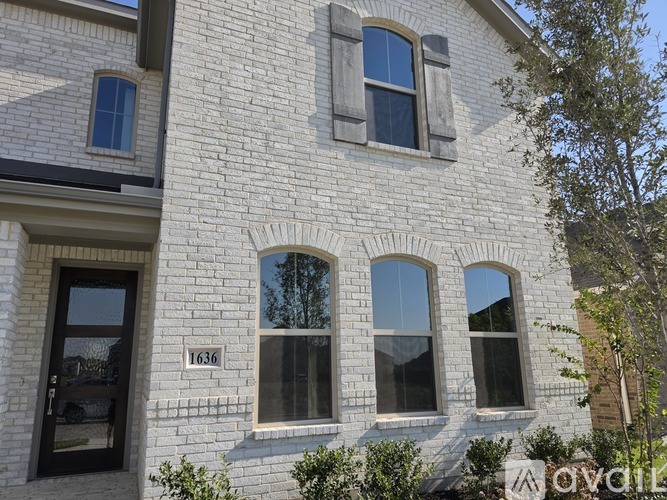 1636 Cornwall Ave 4 Beds Single Family Home for Rent - Photo gallery 3