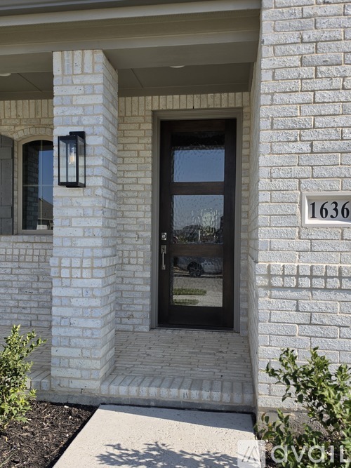 1636 Cornwall Ave 4 Beds Single Family Home for Rent - Photo gallery 4