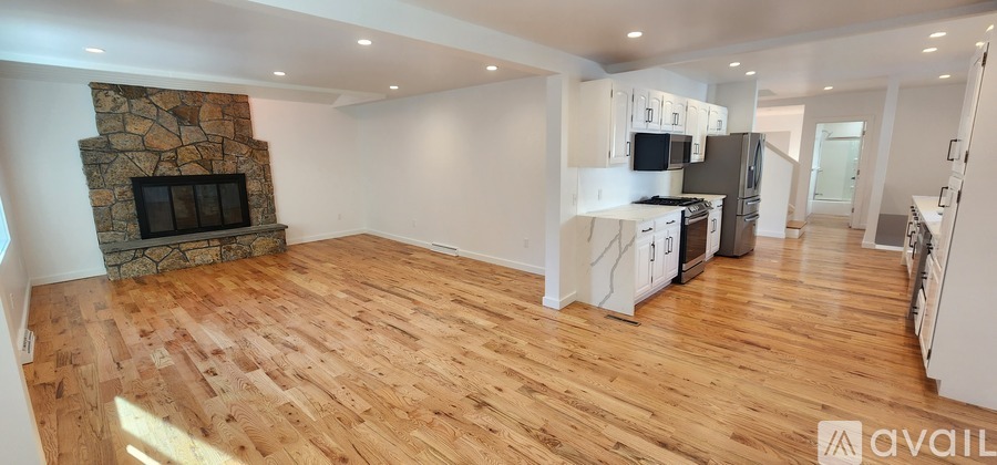 41 Valley Road 4 Beds Apartment for Rent - Photo gallery 2