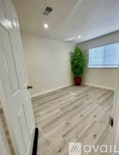 2828 Woodbridge Way 1 Single Family Home for Rent - Photo gallery 2