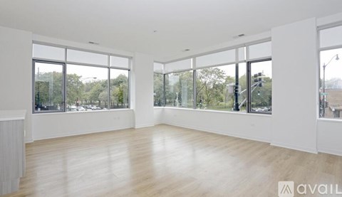 558 W Webster Ave Studio Apartment for Rent