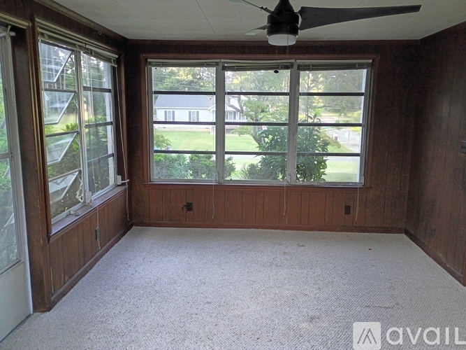 95 West Monroe Avenue 3 Beds Single Family Home for Rent - Photo gallery 3