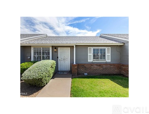 5960 West Oregon Avenue 2 Beds Apartment for Rent