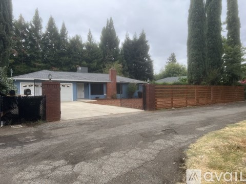 362 Revilo Drive 3 Beds Apartment for Rent