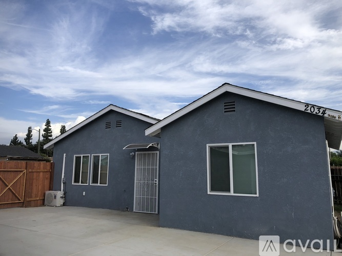2034 West Mill Street 2 Beds Single Family Home for Rent - Photo gallery 1
