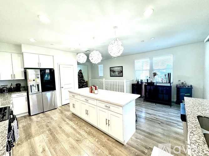 1590 West First Street 4 Beds Townhouse for Rent - Photo gallery 5